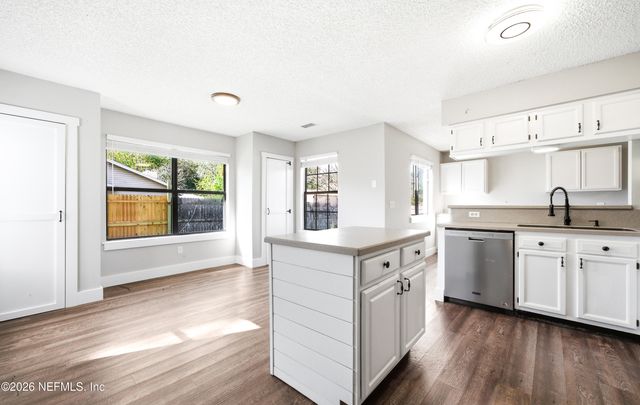 1906 APOPKA Drive, Middleburg, FL 32068