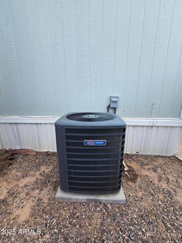 730 S COUNTRY CLUB Drive 62, Mesa, AZ 85210