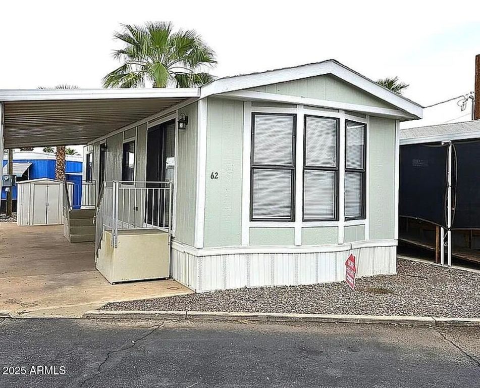 730 S COUNTRY CLUB Drive 62, Mesa, AZ 85210