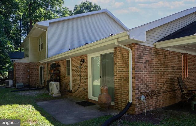 907 RHUE HAUS LN, Hummelstown, PA 17036