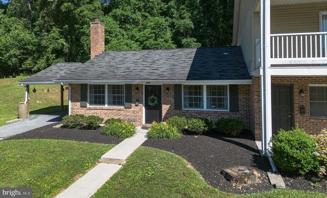 907 RHUE HAUS LN, Hummelstown, PA 17036