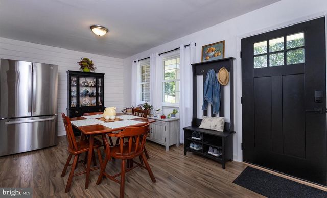 907 RHUE HAUS LN, Hummelstown, PA 17036