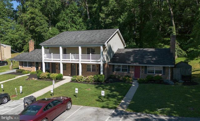907 RHUE HAUS LN, Hummelstown, PA 17036