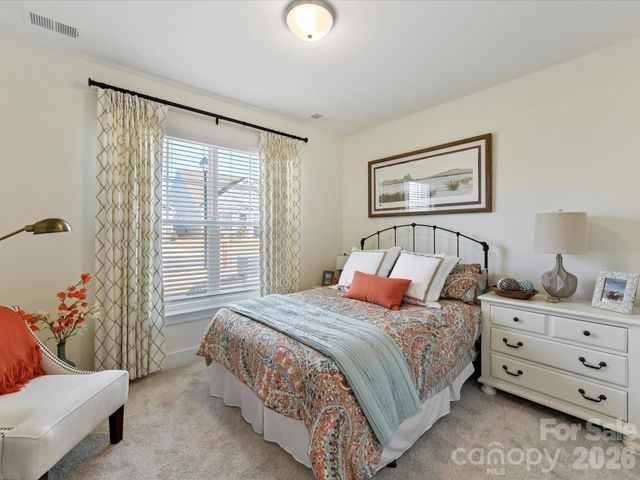 109 N Dunlavin Way, Mooresville, NC 28115