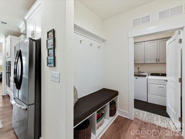109 N Dunlavin Way, Mooresville, NC 28115