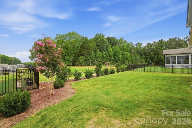 109 N Dunlavin Way, Mooresville, NC 28115