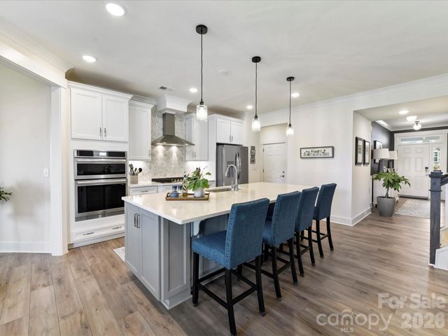 109 N Dunlavin Way, Mooresville, NC 28115