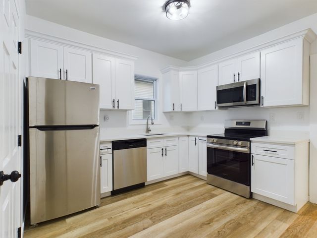 28-30 Furness St, Revere, MA 02151