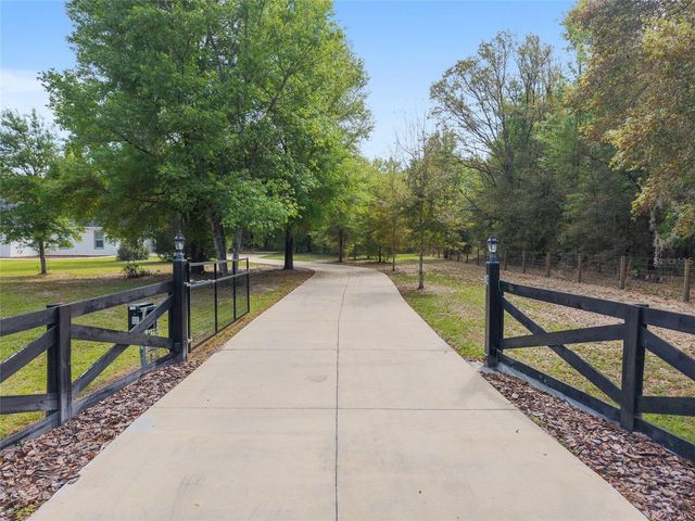 11551 SW 128TH AVENUE, Dunnellon, FL 34432