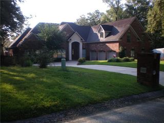 5900 Vaughan Drive E, Satsuma, AL 36572