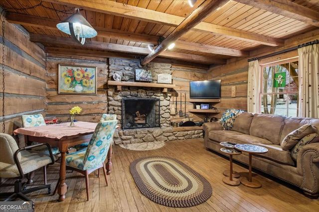 3446 Crown Drive, Gainesville, GA 30506