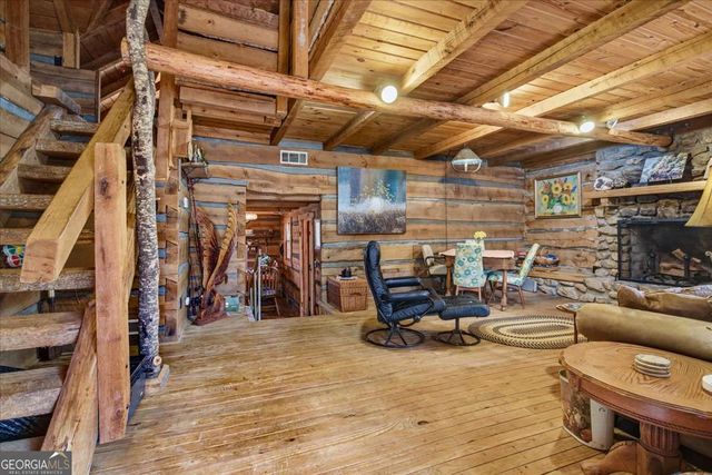 3446 Crown Drive, Gainesville, GA 30506