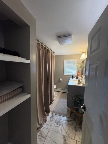 10 Cambo St, Brockton, MA 02301