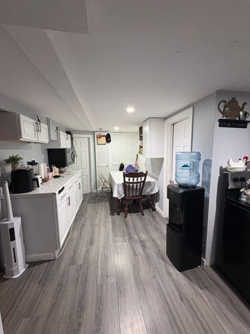 10 Cambo St, Brockton, MA 02301