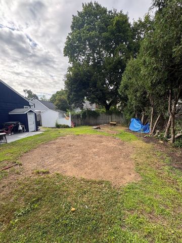 10 Cambo St, Brockton, MA 02301