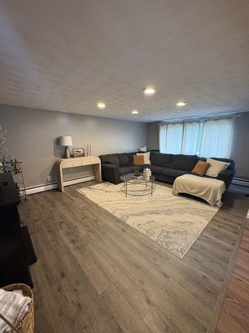 10 Cambo St, Brockton, MA 02301
