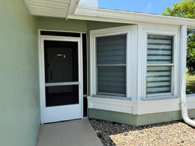 1478 SE Larkwood Circle, Port St. Lucie, FL 34952