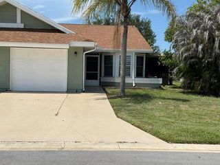 1478 SE Larkwood Circle, Port St. Lucie, FL 34952