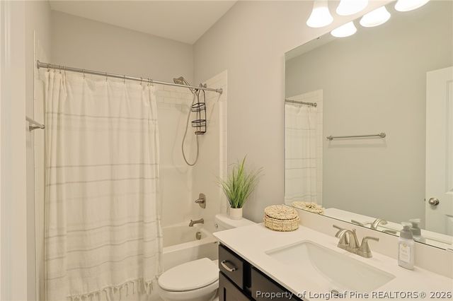 137 Wright Woods Road, Raeford, NC 28376