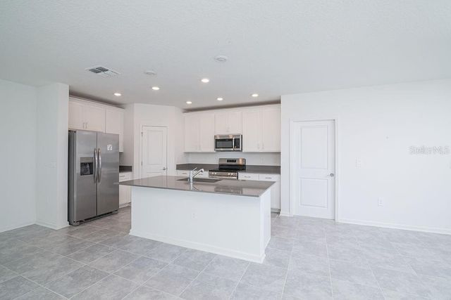 2821 ARMSTRONG AVENUE, Clermont, FL 34714
