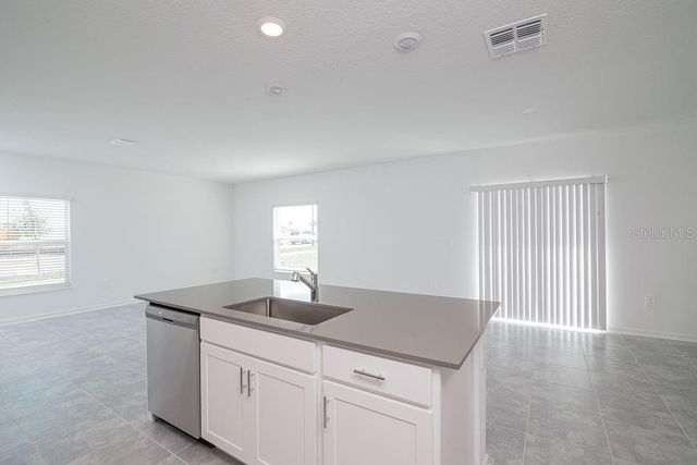2821 ARMSTRONG AVENUE, Clermont, FL 34714