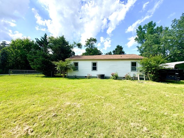 232 Poplar Street, Rossville, GA 30741