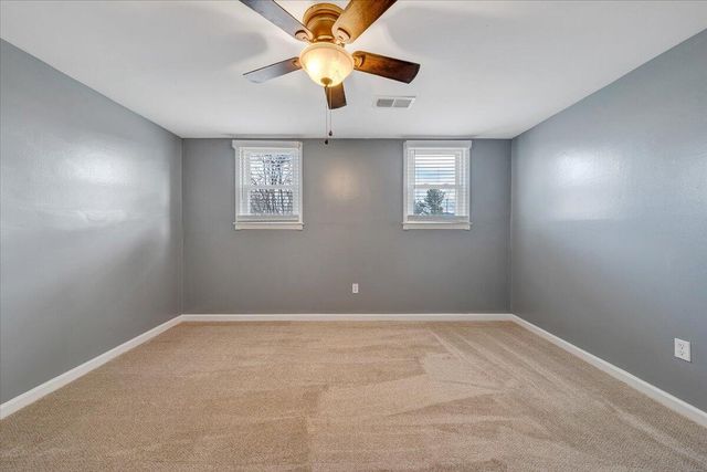 2868 Silver Leaf DR, Salem, VA 24153