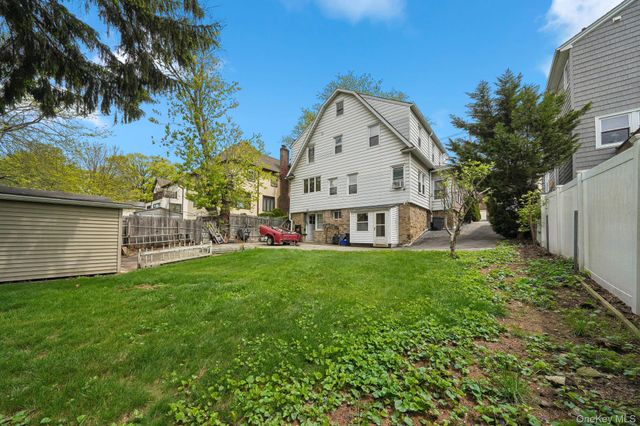 169 Devoe Avenue, Yonkers, NY 10705