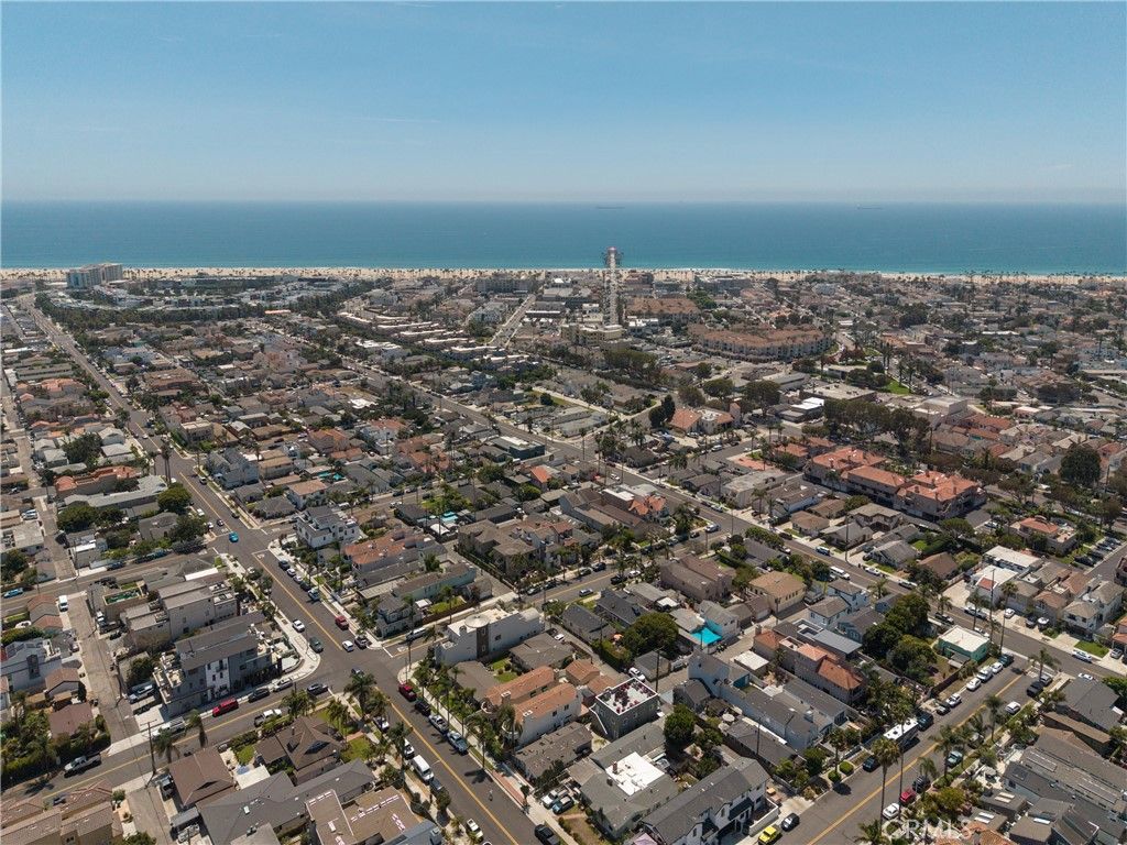 711 Huntington, Huntington Beach, CA 92648 — photo 5