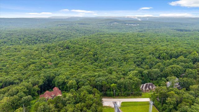 2830 Kell Road, Signal Mountain, TN 37377