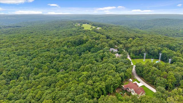 2830 Kell Road, Signal Mountain, TN 37377