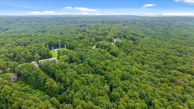 2830 Kell Road, Signal Mountain, TN 37377
