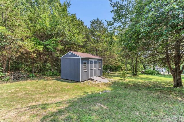 211 Blueberry Drive, De Soto, MO 63020