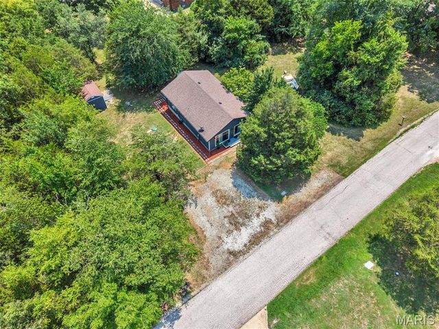 211 Blueberry Drive, De Soto, MO 63020