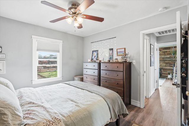 917 Grant Avenue, Medford, OR 97501