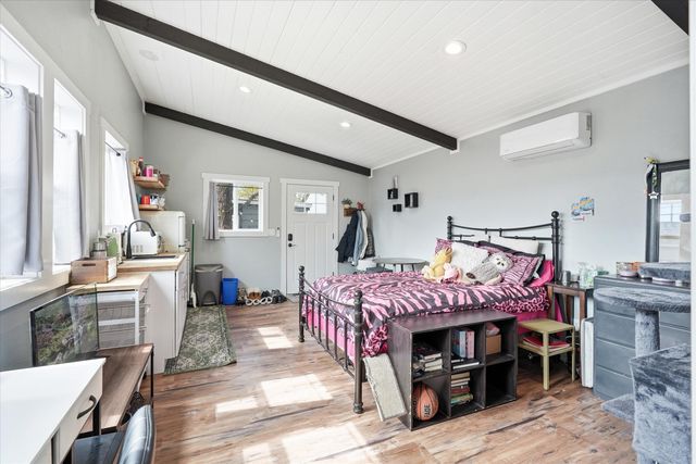 917 Grant Avenue, Medford, OR 97501