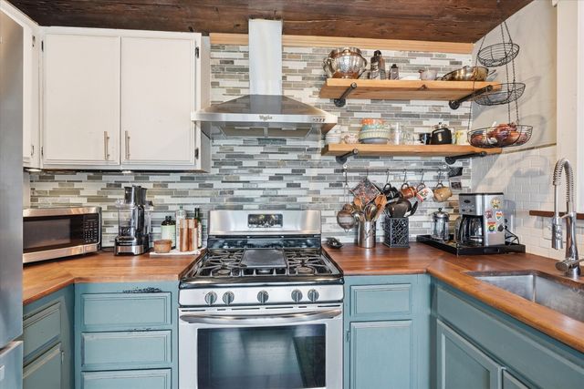 917 Grant Avenue, Medford, OR 97501