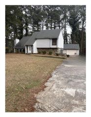 6798 Collier Way, Riverdale, GA 30296