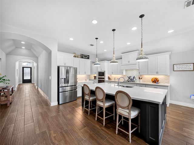 8712 Navidad Falls Drive, Mckinney, TX 75071