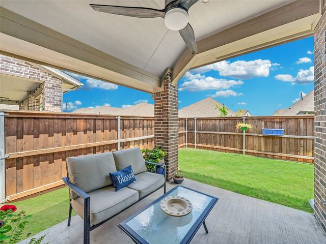 8712 Navidad Falls Drive, Mckinney, TX 75071