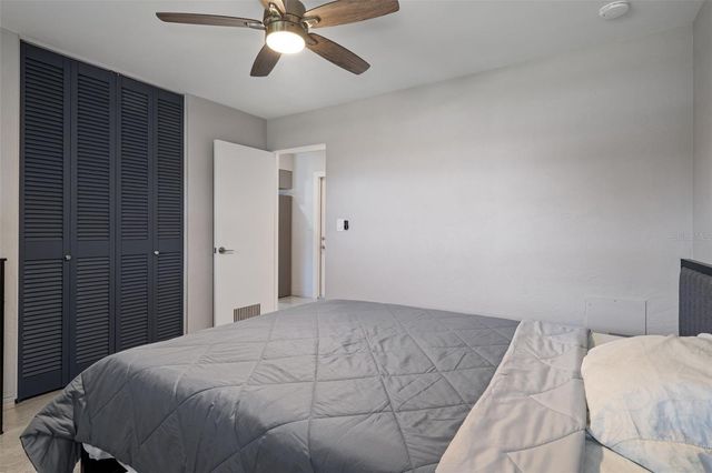 416 73RD AVENUE N 205, St Petersburg, FL 33702