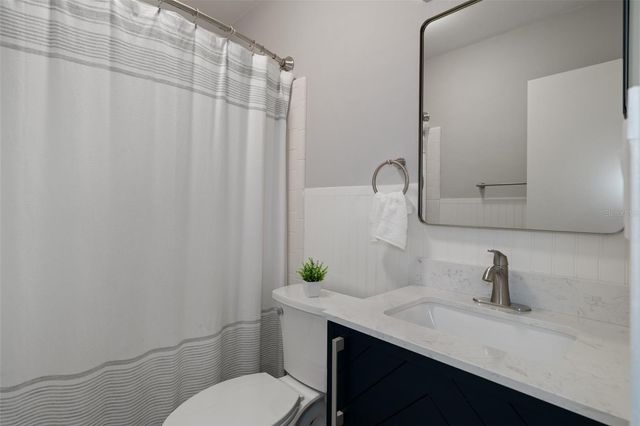 416 73RD AVENUE N 205, St Petersburg, FL 33702