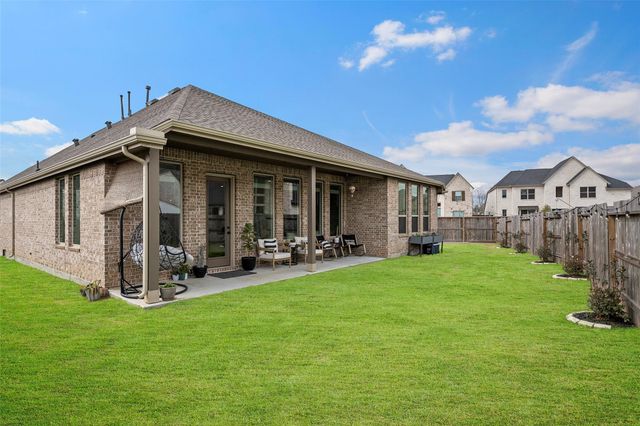 29003 Spicewood Valley Drive, New Caney, TX 77357