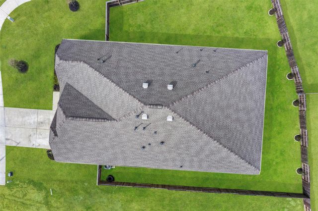 29003 Spicewood Valley Drive, New Caney, TX 77357