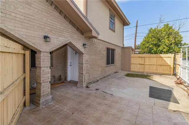 207 E Saenz Street, Pharr, TX 78577