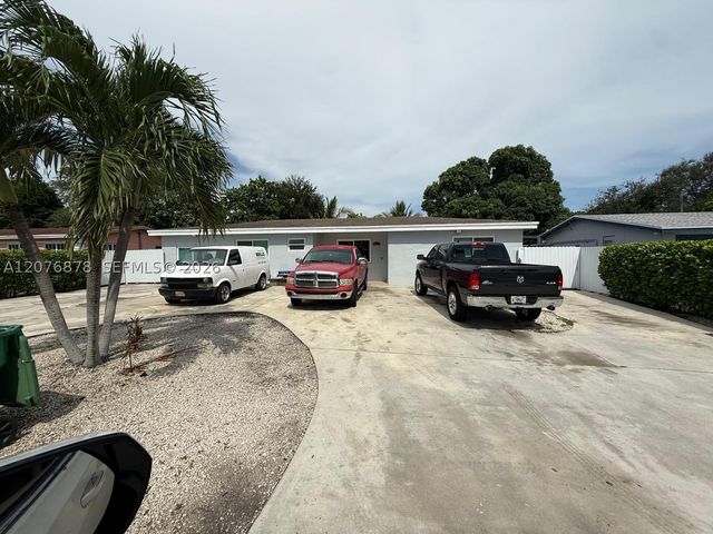 14321 NW 16th Ct, Miami, FL 33167