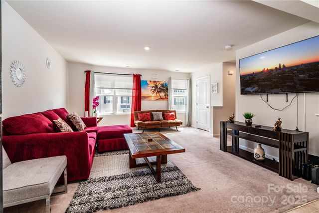 7033 Brightwork Lane, Charlotte, NC 28269