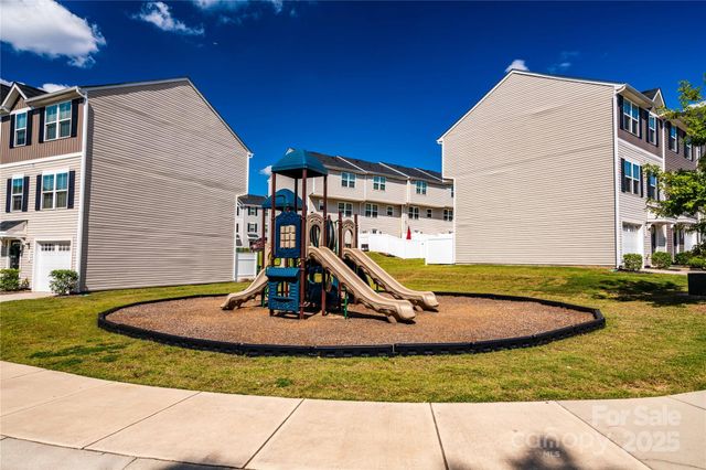 7033 Brightwork Lane, Charlotte, NC 28269