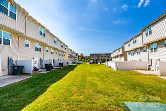 7033 Brightwork Lane, Charlotte, NC 28269