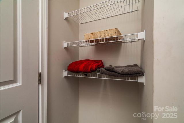 7033 Brightwork Lane, Charlotte, NC 28269